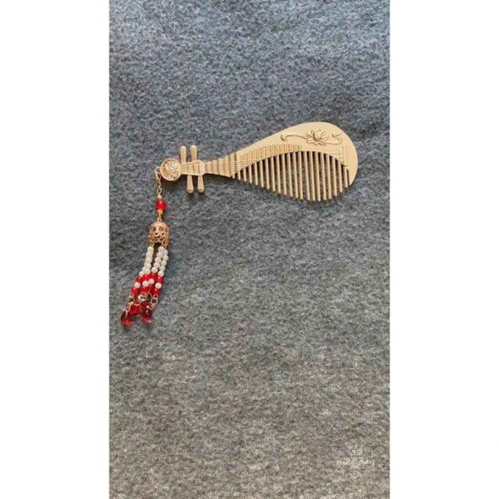 Elegant Vintage Style Pipa Hair‎ Stick Comb with Tassel – Musical-Inspired Art